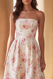 Vestido de  Convidada Casamento Assimétrico Branco e Rosa com Babados e Estampa Floral