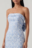 Vestido Midi Azul Sem Alças em Jacquard com Laço para Convidadas de Casamento