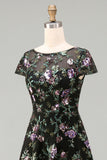 Vestido preto de decote redondo floral com decote longo da mãe da noiva e lantejoulas