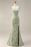 Vestido de baile de finalistas com decote quadrado floral e sereia de sálvia poeirenta