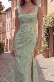 Vestido de baile de finalistas com decote quadrado floral e sereia de sálvia poeirenta