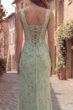 Vestido de baile de finalistas com decote quadrado floral e sereia de sálvia poeirenta