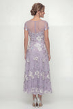 Vestido Midi Floral Roxo Acinzentado Brilhante para Mãe da Noiva com Missangas