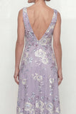 Vestido Linha A Mãe da Noiva com Decote Bordado Roxo A com Lantejoulas