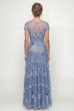 Vestido Comprido Azul Acinzentado com Floral e Aplicações para Mãe da Noiva