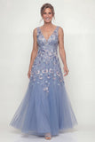 Vestido Comprido Floral Azul Acinzentado Brilhante para Mãe da Noiva com Missangas