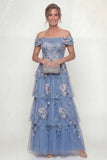 Vestido Comprido Azul Acinzentado Brilhante com Aplicações e Folhos para a Mãe da Noiva