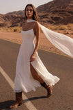 Alças finas em marfim A linha Long Beach Bridal Dress com Fenda