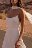 Alças finas em marfim A linha Long Beach Bridal Dress com Fenda