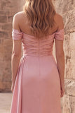 Vestido de Baile Longo de Cetim Franzido Rosa Linha A