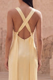 Vestido Amarelo Comprido para Convidada de Casamentode Cetim com Alças Finas