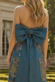Vestido de Cerimónia Floral Sem alças Azul Pavão Linha Longa com Laço