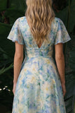 Vestido de Cerimónia floral verde claro de decote em V com linha A