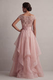 Vestido de Mãe da Noiva com Decote Bateau com Lantejoulas