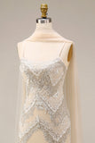 Vestido comprido de baile de baile com misangas e damasco brilhante com capa