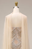 Vestido comprido de baile de baile com misangas e damasco brilhante com capa