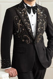 Blazer preto de lapela com bico e ponta