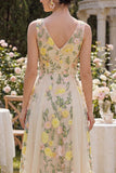 Vestido Midi Floral Bordado em Tule Champanhe Linha A para Convidada de Casamento