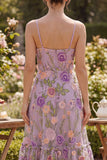 Vestido floral ondulado midi bordado em tule lilas, linha A para Convidada de Casamento