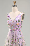 Vestido Midi Floral Bordado Linha A em Tule Lilás, Decote em V para Convidada de Casamento