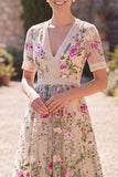 Vestido midi floral midi bordado em tule com decote em V blush e mangas curtas para Convidada de Casamento