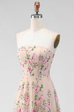 Vestido Midi Floral Bordado sem alças em tule A-Line Blush para Convidada de Casamento
