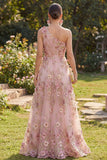 Vestido longo floral franzido em tule fúcsia fúcsia em linha A com um ombro para Convidada de Casamento