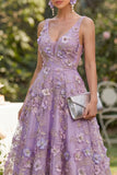 Vestido midi floral com contas aplicadas em tule lilas, linha A para Convidada de Casamento