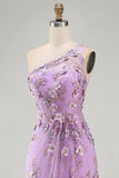 Vestido floral, longo e franzido de misangas com um ombro e tule sereia, lilas,para Convidada de Casamento