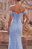 Vestido de Baile Longo Azul com Ombro a Ombro estilo Espartilho e Pérolas