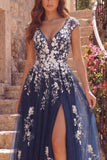 Vestido de Baile Longo Azul-marinho com decote em V floral e fenda