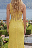 Sereia amarela brilhante Corset de um ombro Lantejoulas Vestido longo de baile com fenda