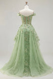 Vestido de Baile Longo Verde Ombros à Vista Floral e Capa