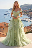Vestido de Baile Longo Verde Ombros à Vista Floral e Capa
