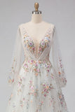 Vestido de noiva branco floral franzido com decote em V, manga comprida A Line