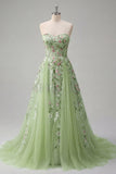 Vestido de Baile de Tule A-Line Bordado Floral Verde Sem Alças