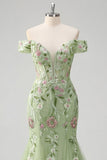 Vestido de Baile de Tule Bordado com Sereia Verde Ombros Descobertos