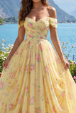 Vestido de Baile de Finalistas Amarelo Franzido Sobre os Ombros, Uma linha Longa