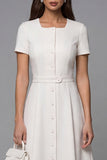 Vestido de Trabalho Midi Simples em Linha A cor Marfim