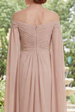 Vestido de Mãe da Noiva com champanhe de chiffon e ombro franzido com mangas de capa