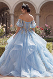 Vestido de baile azul celeste floral ombro descoberto