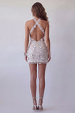 Vestido de cocktail curto e justo com contas abertas em prata prateada