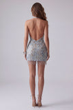 Vestido de cocktail cinzento, cinzento-azul, cinzento-azulado, com contas sem costas, justo, com franjas