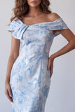 Vestido formal longo azul céu com ombros de sereia