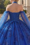 Vestido de baile azul real com gola halter, vestido Quinceañera aplicado com mangas cape