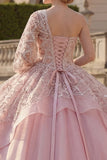 Vestido de baile cor-de-rosa, vestido de quinceanera com contas e folhos de um ombro