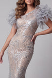 Vestido de concurso longo prateado prateado brilhante, com um ombro e mismas, com flores 3D