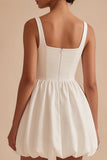 Vestido Curto de Graduação Linha A de Decote Quadrado Branco