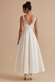 Vestido de Noivado Maxi branco em V-Line, com renda
