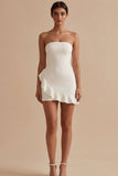 Vestido Branco Justo, Bodycon Sem Alças e Folhos